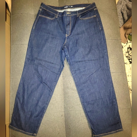 NWOT Old Navy High Rise Loose Jeans - Picture 1 of 3